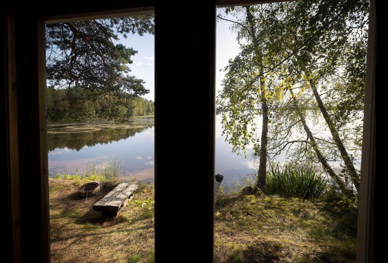 Old Finnish Lakeside Cottage With Sauna Uleåborg Exteriör bild